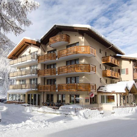 Hotel Monte-Moro Saas-Almagell Extérieur photo